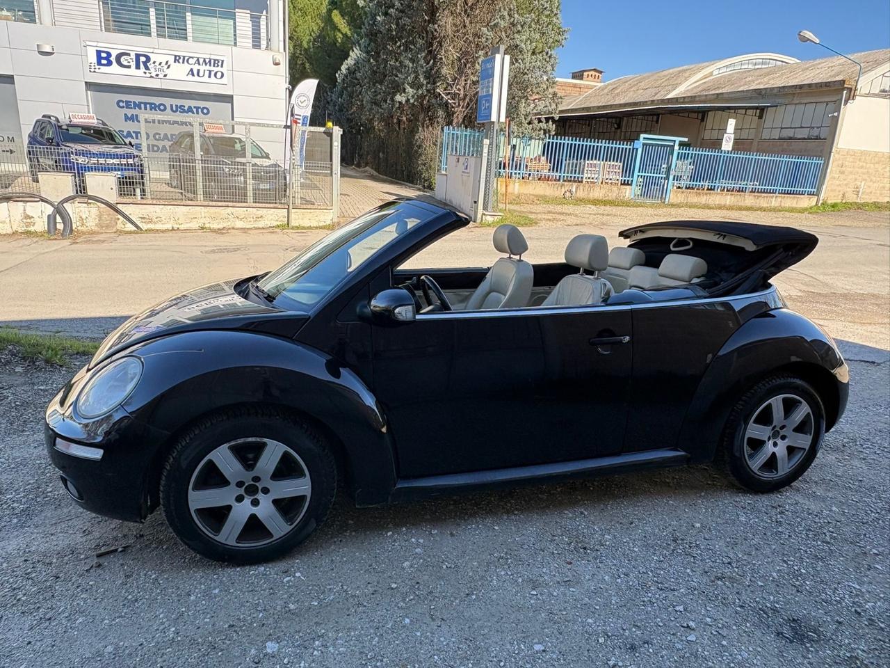 Volkswagen New Beetle 1.9 TDI 105CV Cabrio