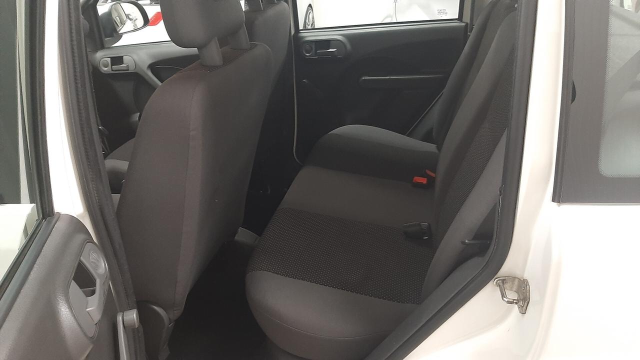 Fiat Panda 1.3 MJT 16V DPF 4x4 Climbing
