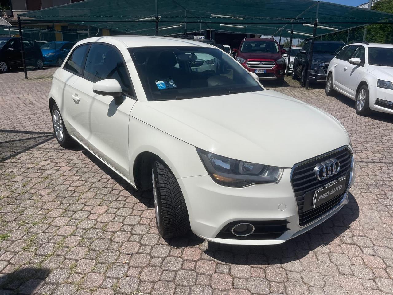 Audi A1 1.2 TFSI Ambition NEOPATENTATI