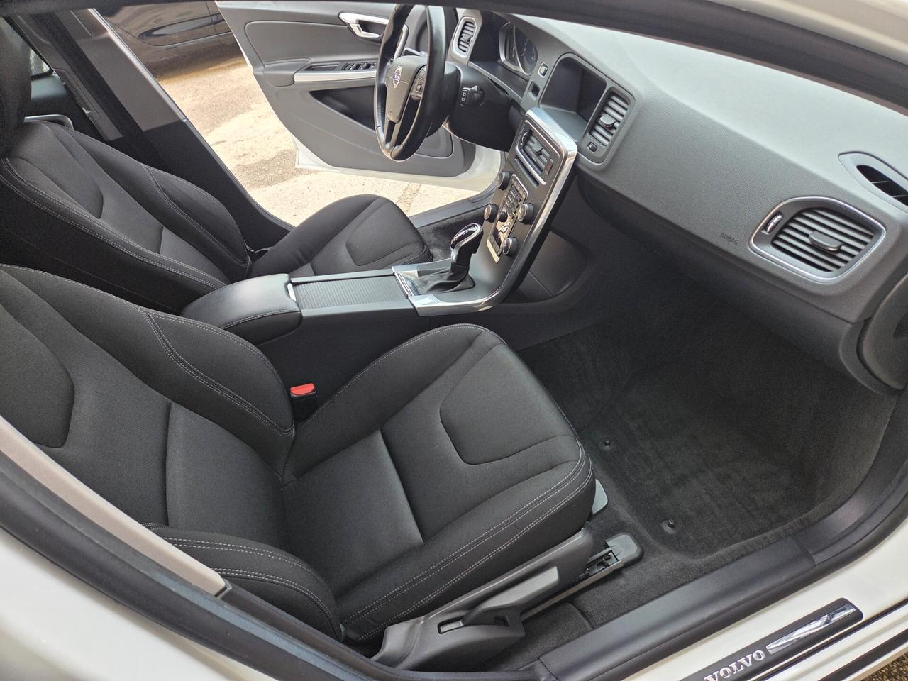 VOLVO V60 CROSSCOUNTRY 2.0 150 CV KM CERTIFIC 2016