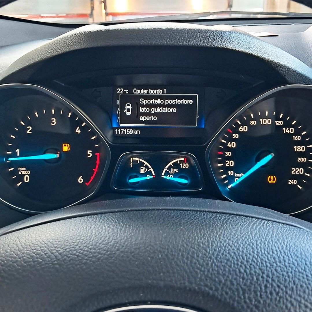Ford Kuga 1.5 TDCI 120 CV S&S 2WD Titanium