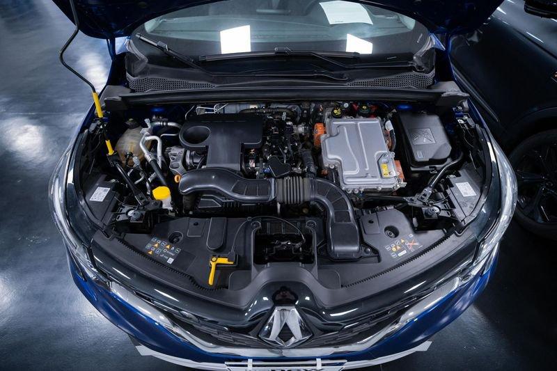 Renault Captur 1.6 E-Tech hybrid Zen 145cv