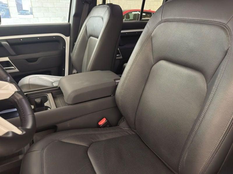 Land Rover Defender 3.0D I6 200 110 SE AWD Autocarro N1 + iva
