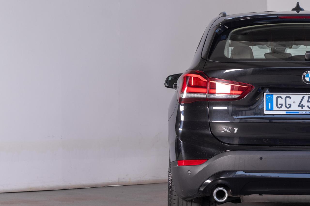 Bmw X1 Sdrive 16d Advantage Auto 116cv