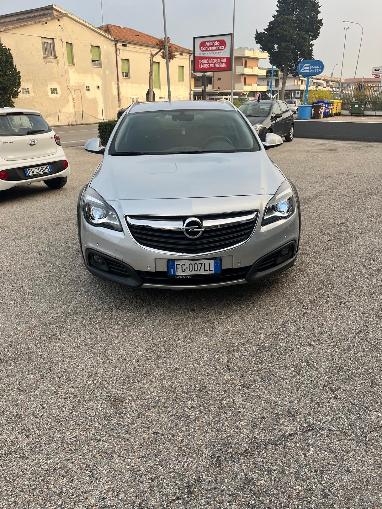 Opel Insignia 2.0 CDTI 170CV aut. Country Tourer con iva