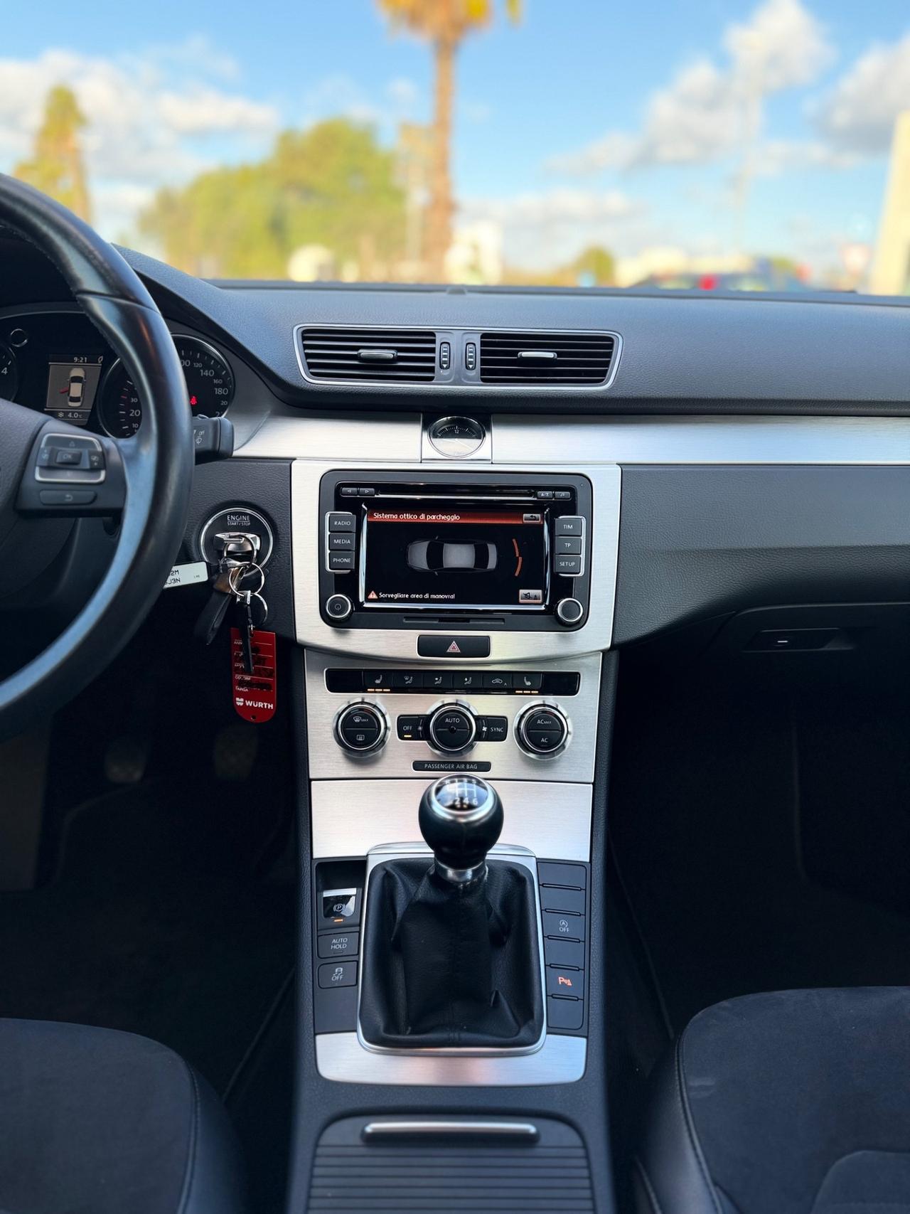 Volkswagen Passat 2.0 TDI Highline BlueM. Tech.