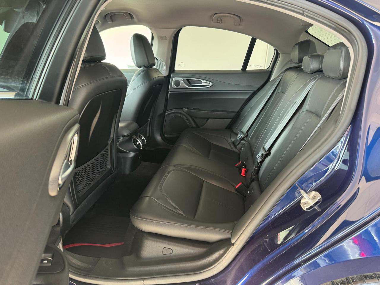 Alfa Romeo Giulia 2.2 Turbo 180cv AT8 Executive