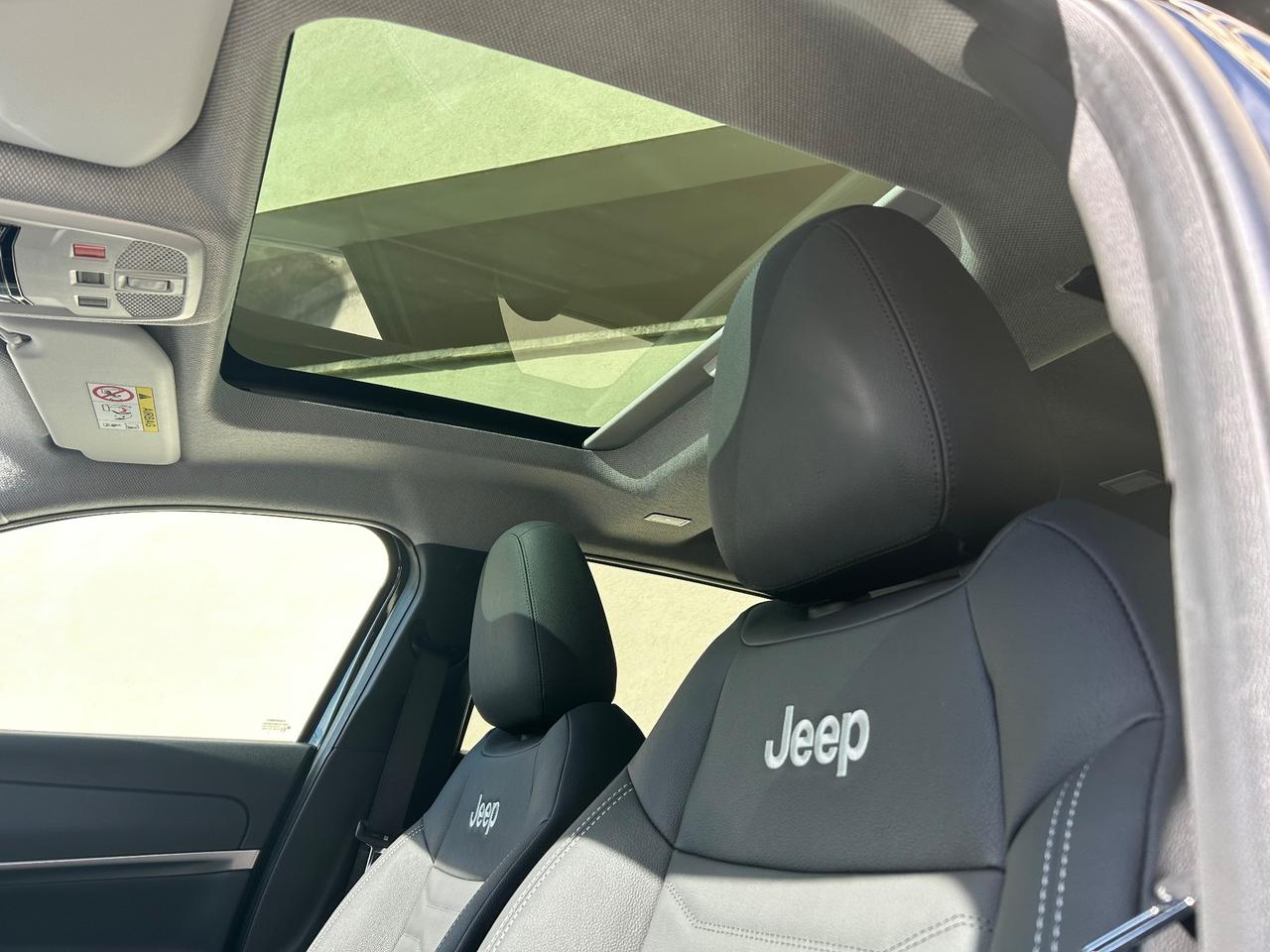 Jeep Avenger 1.2 Turbo 110 CV MHEV Summit