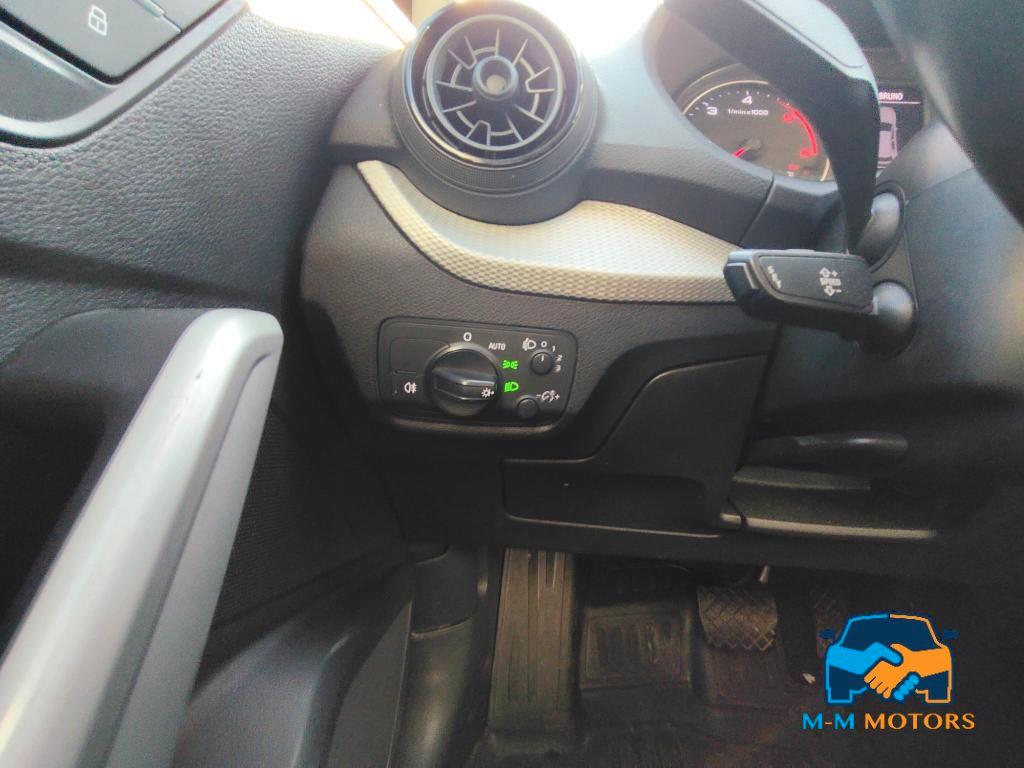 Audi Q2 1.6 tdi Business s-tronic