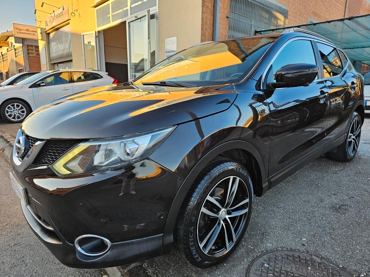 Nissan Qashqai 1.5 dCi 110cv 360°*Pelle*Navi*Tetto*Pdc*Bi-Xeno*18*