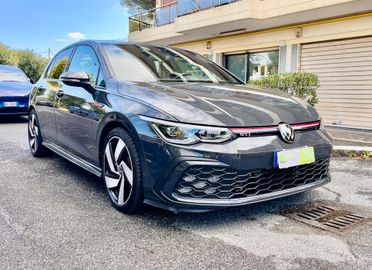 Volkswagen Golf 2.0 TSI GTI DSG