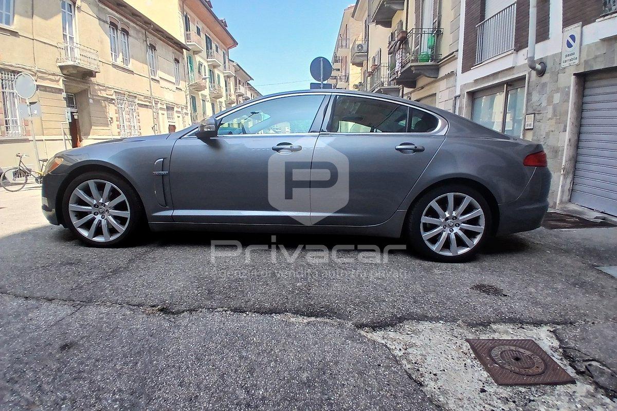 JAGUAR XF 2.7D V6 Luxury
