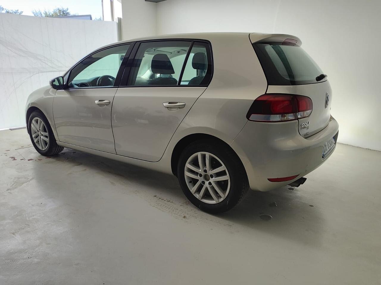 Volkswagen Golf 2.0 TDI DPF 5p. Highline permuto