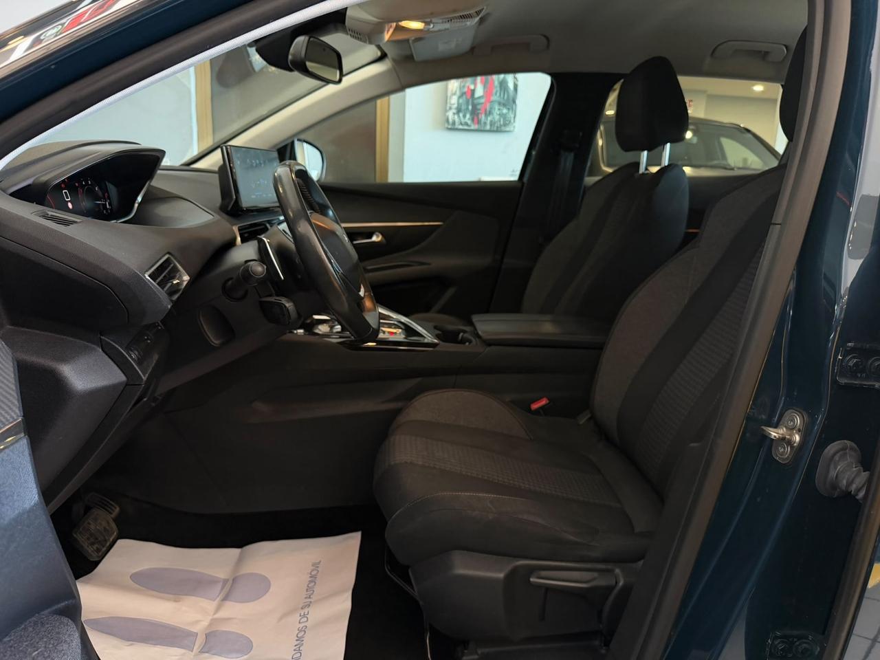 Peugeot 3008 BlueHDi 130 S&S EAT8 GT
