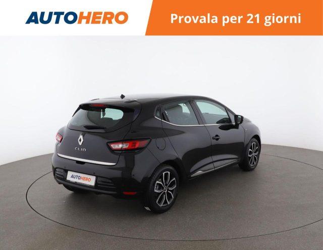 RENAULT Clio TCe 12V 90 CV 5 porte Moschino Intens