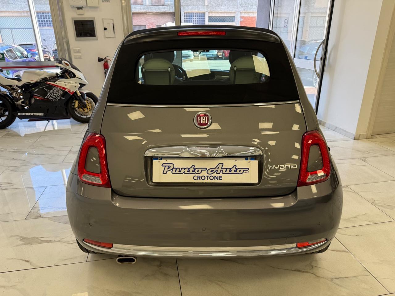 Fiat 500 C 1.0 Hybrid Dolcevita