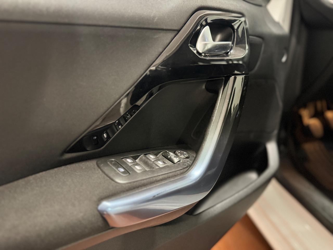 Peugeot 208 1.6 e-HDi 92 CV Stop&Start 5 porte Allure