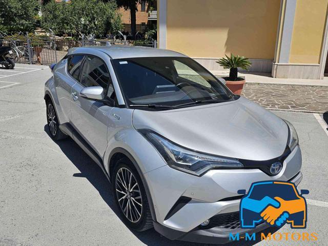 TOYOTA C-HR 1.8 Hybrid E-CVT Dynamic