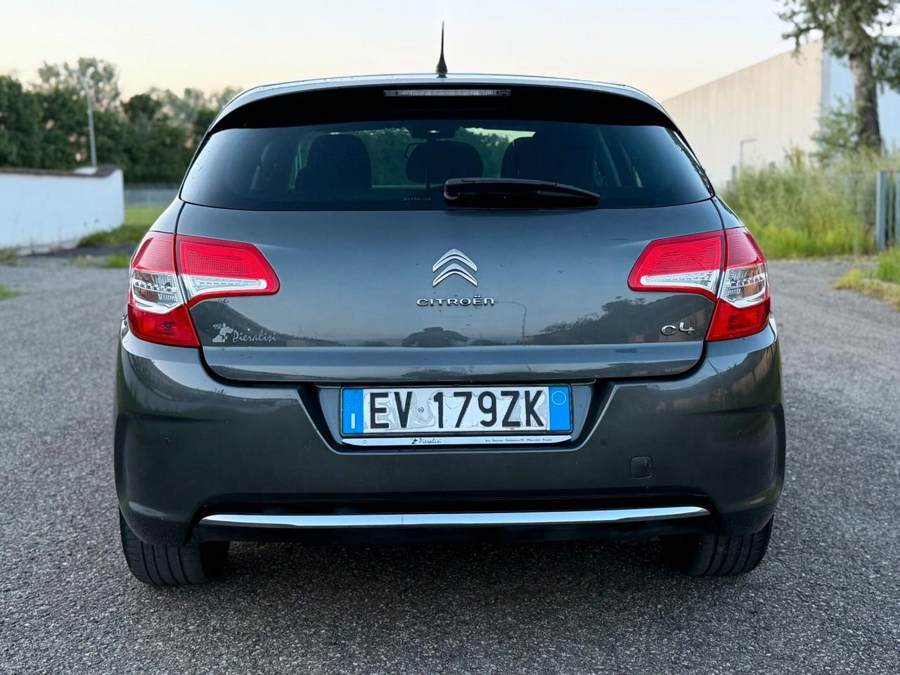 Citroen C4 Berlina 1.4 95CV Euro 5b