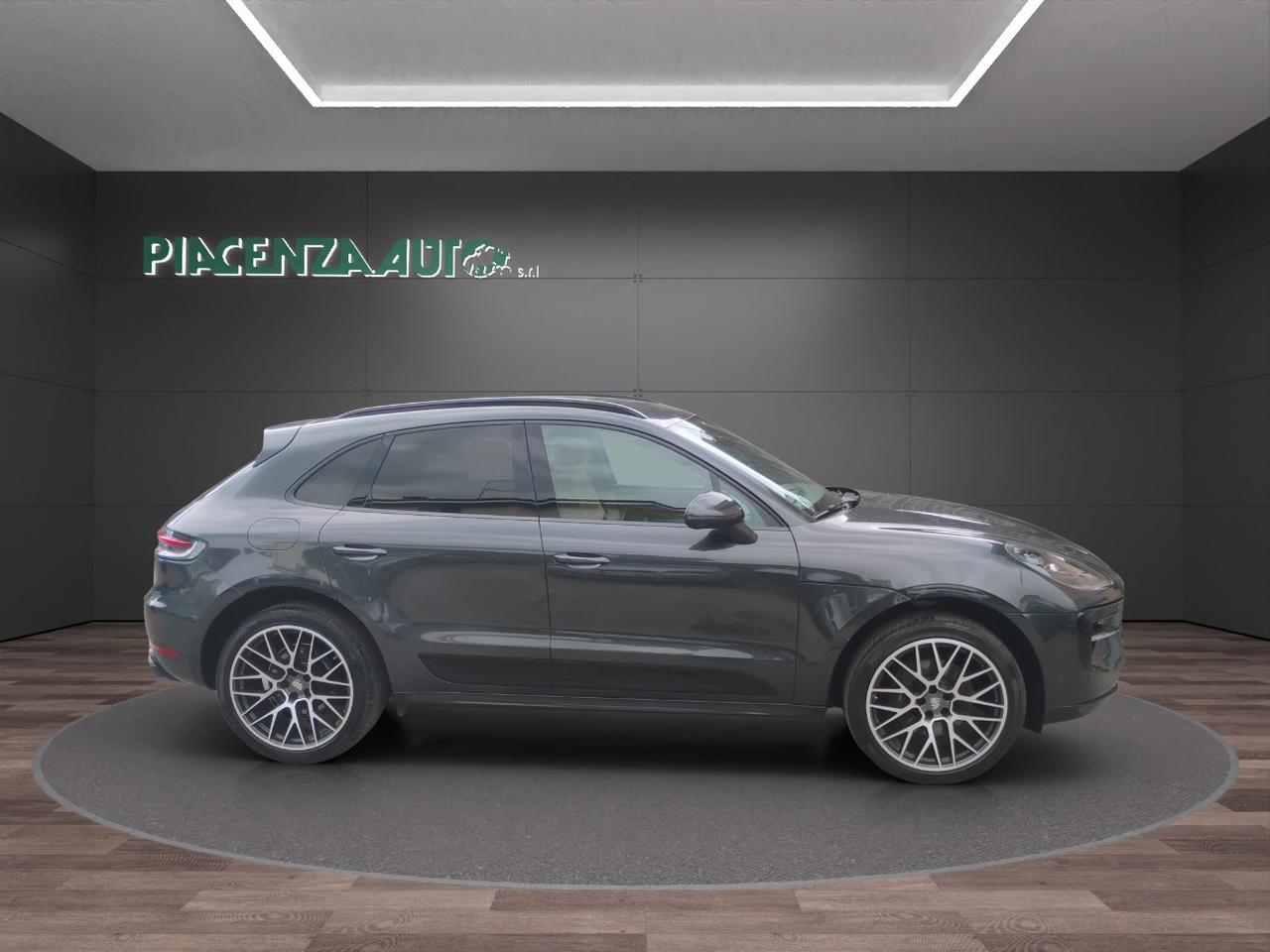 Porsche Macan 2.0 245cv pdk.CERCHI 21.TELECAMERA 360