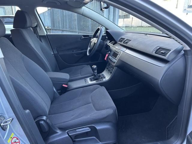 VOLKSWAGEN Passat Variant 2.0 16V FSI *TAGLIANDI VW* *UNIPRO* *FINANZIABILE*