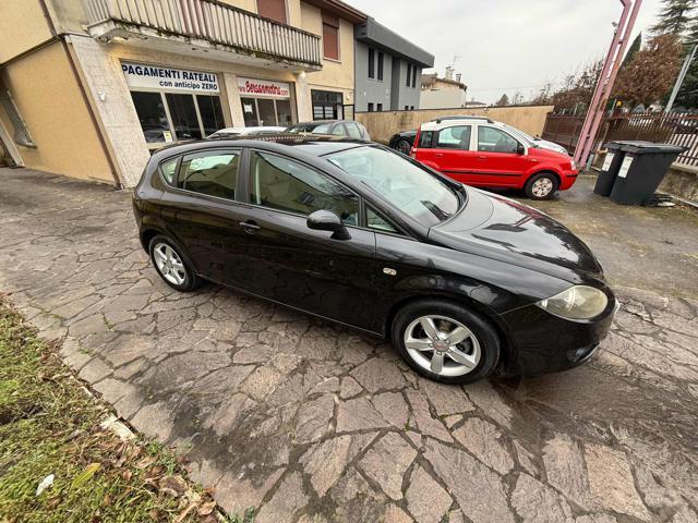 SEAT Leon 1.4 Free DUAL