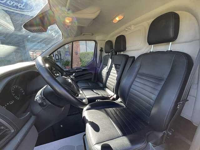Ford Transit Custom 340 2.0 EcoBlue 170 PC Van Trail