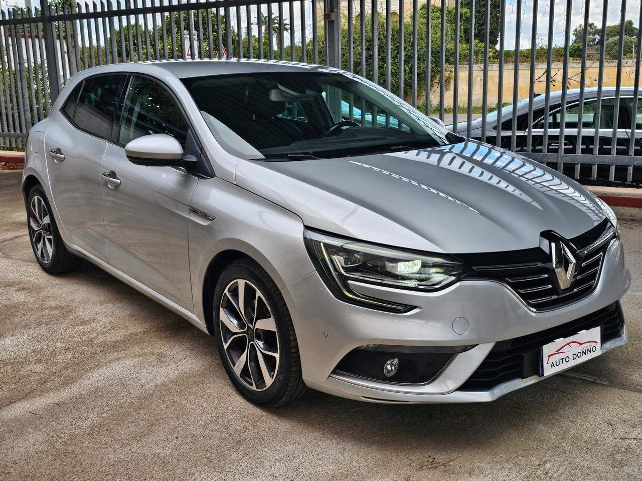 Renault Mégane 1.5 dCi 110 CV EDC Energy Bose 5p