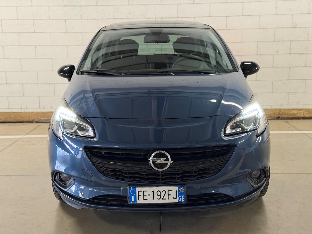 Opel Corsa 1.2 5 porte b-Color