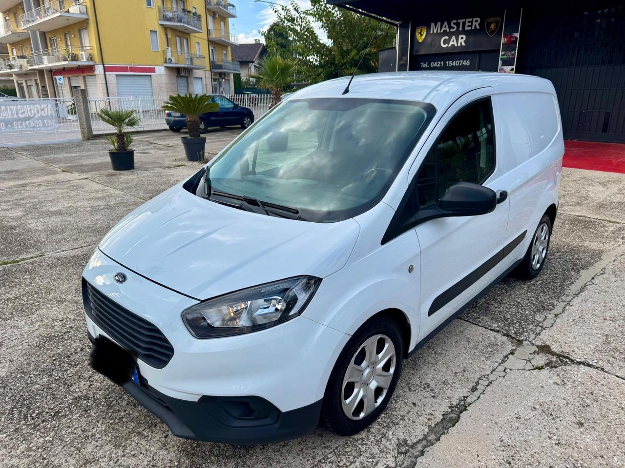 Ford Transit Courier 1.5 TDCi 75CV (PERMUTO)