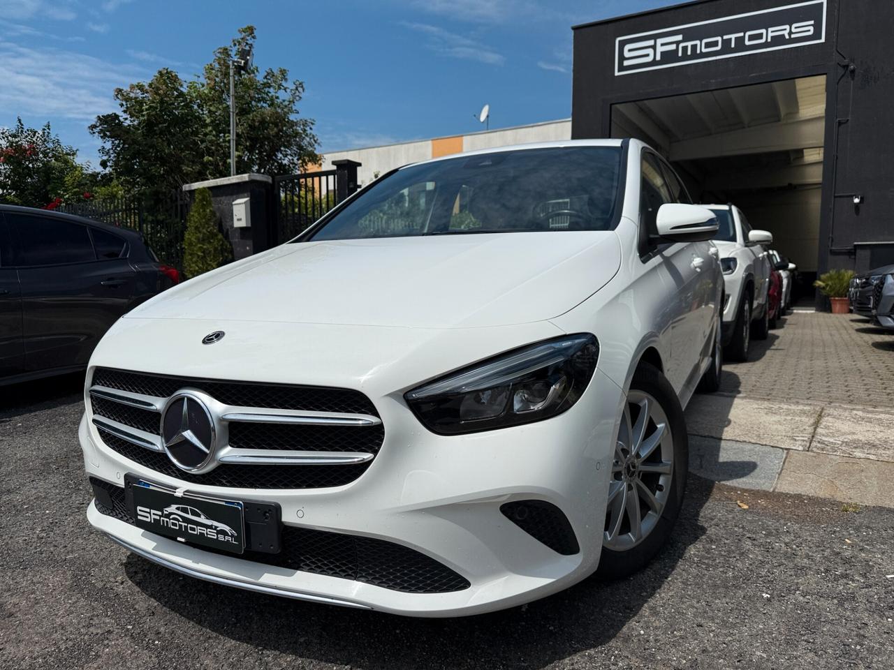 Mercedes-benz B 180 B 180 d Automatic Premium