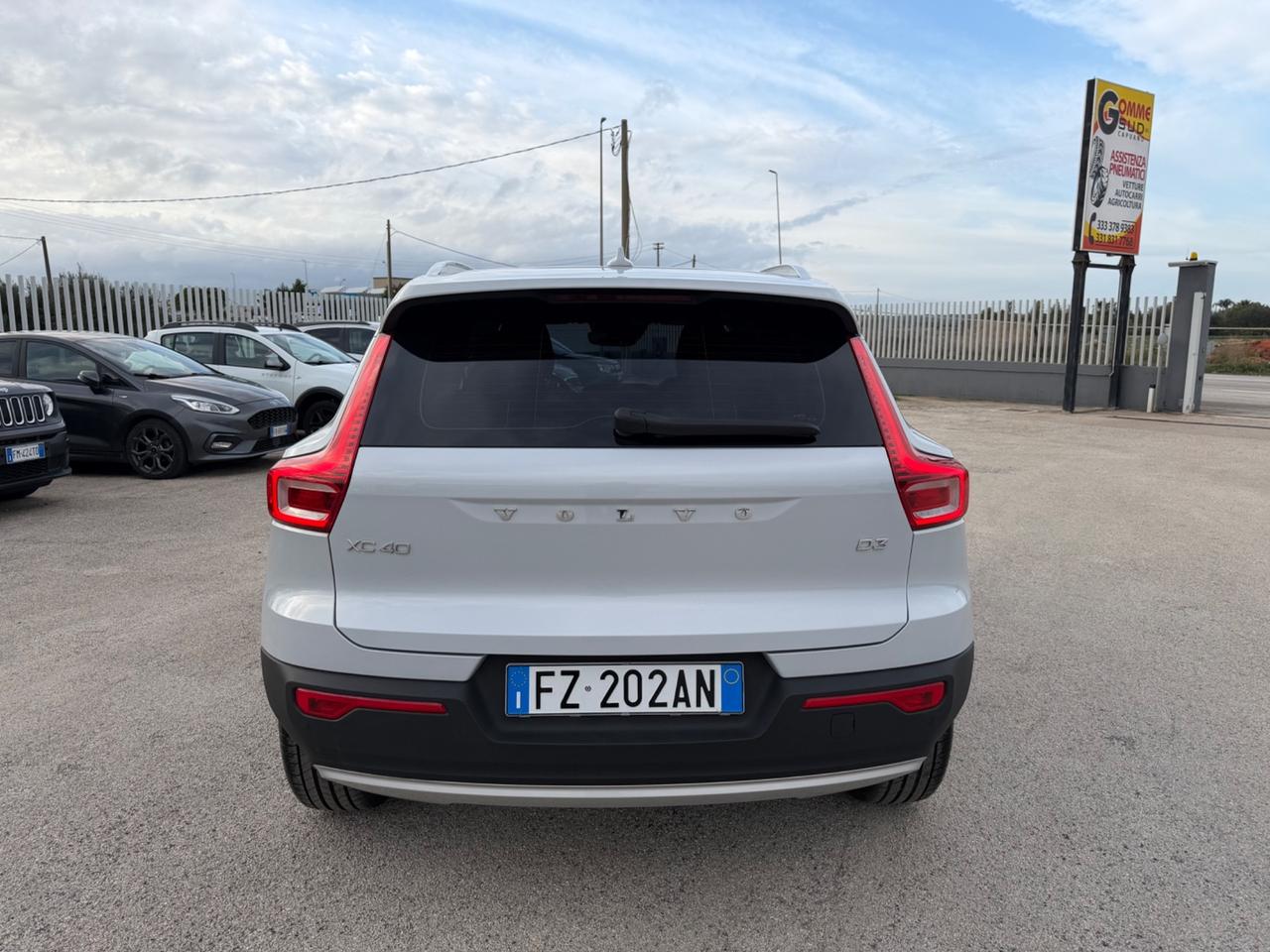 VOLVO XC40 2.0 D3 150CV MANUALE FULL LED MY20