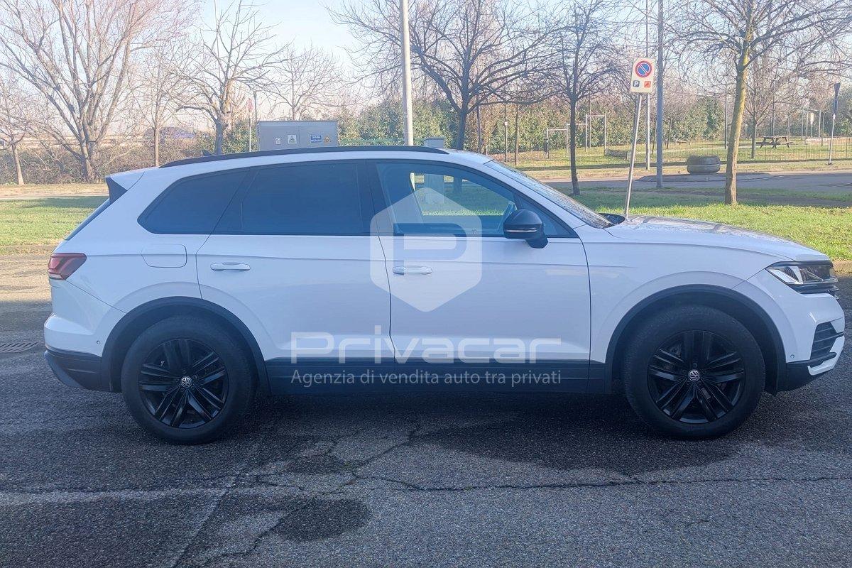 VOLKSWAGEN Touareg 3.0 V6 TDI SCR Black Style