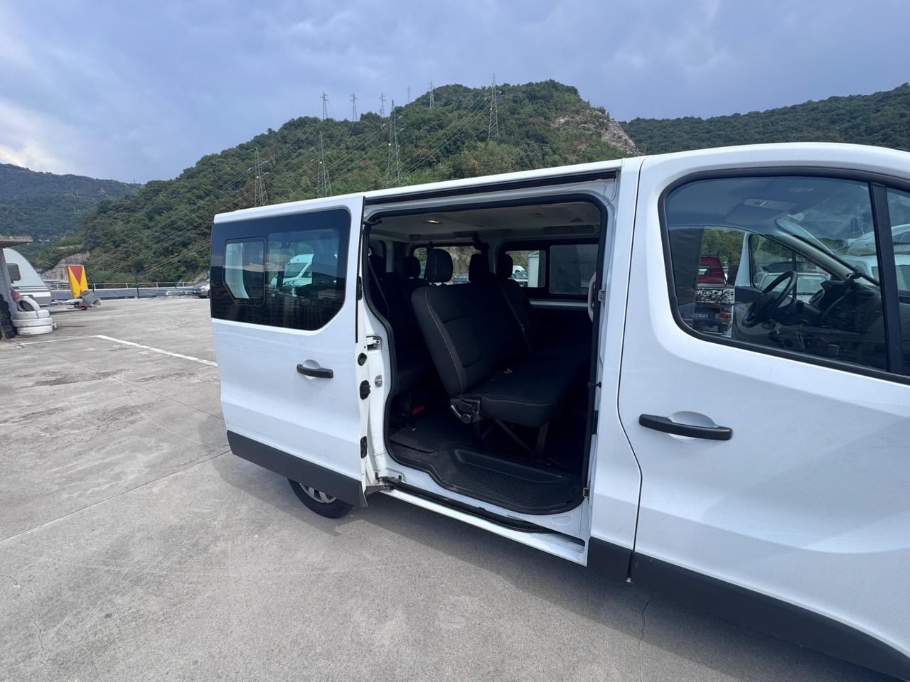Renault Trafic T27 1.6 DCI EU6 9p PC -ZEN + IVA