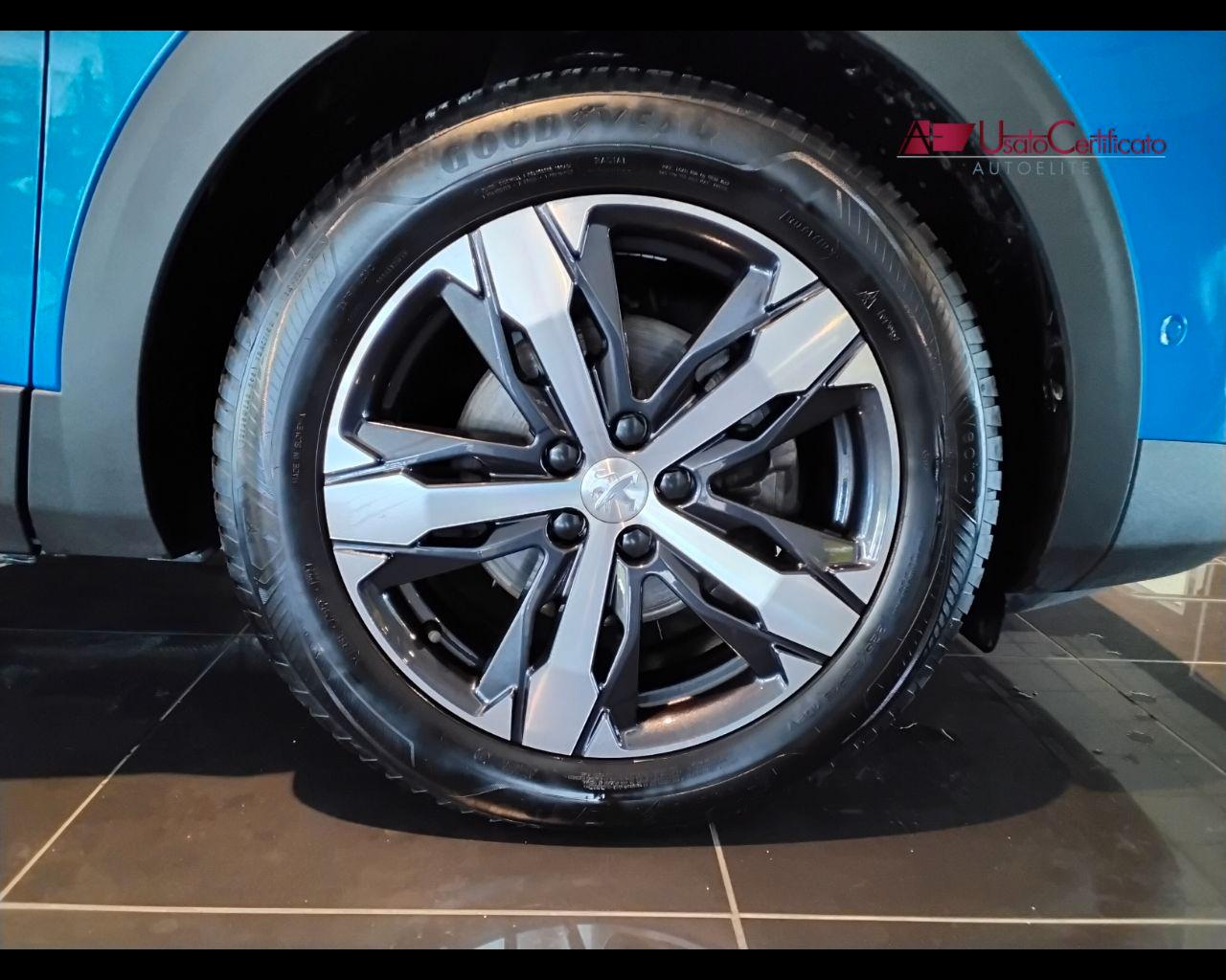 PEUGEOT 3008 BlueHDi 130 S&S Allure