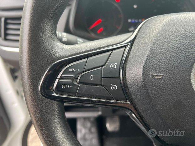 RENAULT Trafic T27 2.0 dCi 150CV Energy Advance-