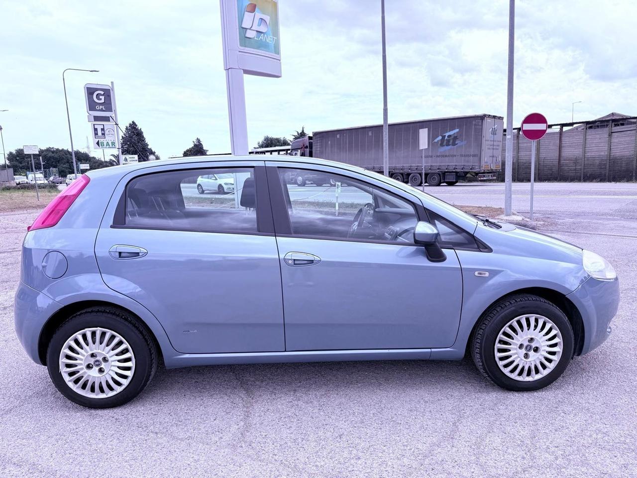 Fiat Punto Classic 1.2 5 porte Dynamic Ok neopatentati