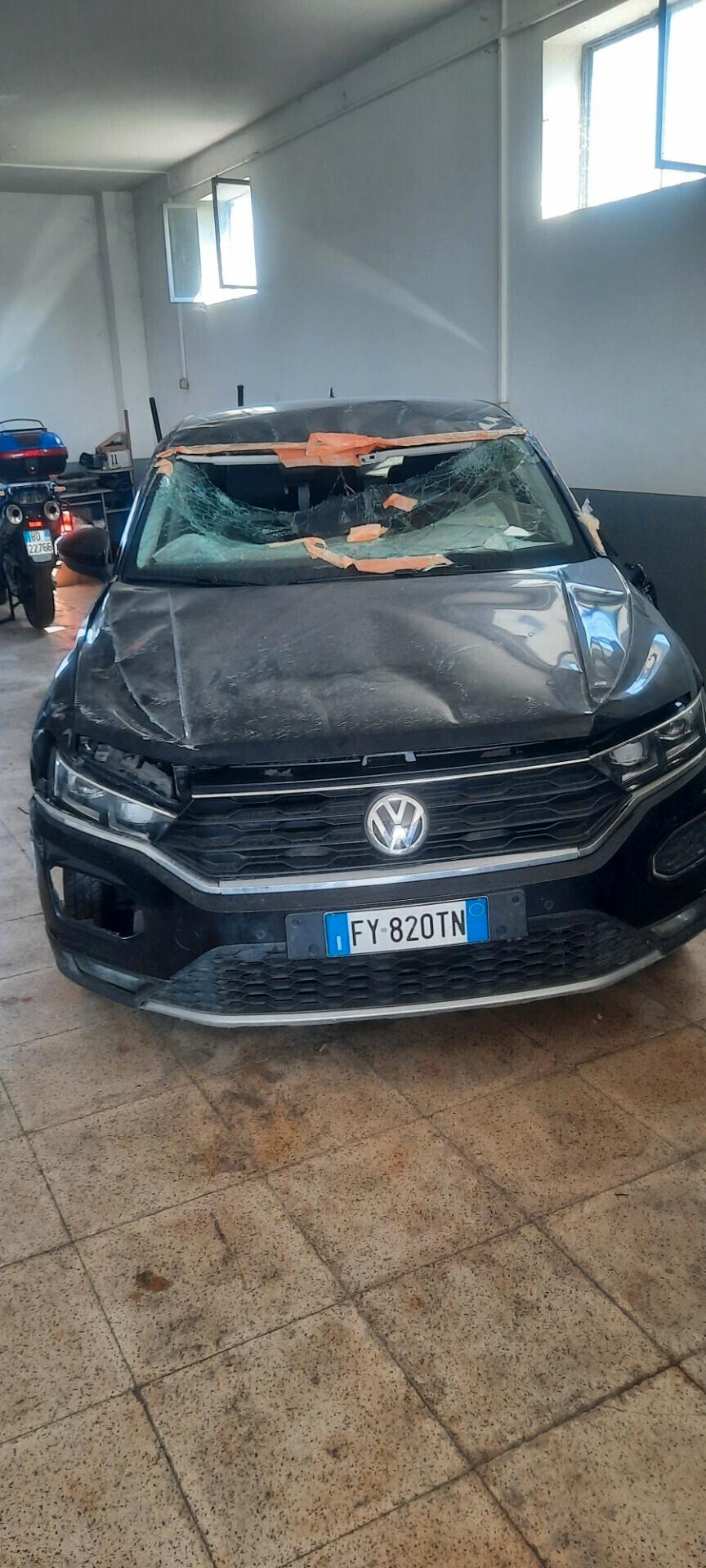 Volkswagen T-Roc cc16 116cv tdi anno 2019