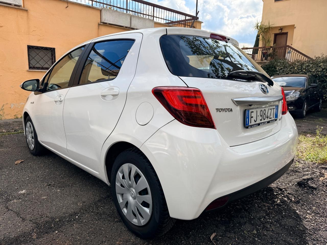 Toyota Yaris 1.5 Hybrid 5 porte Active