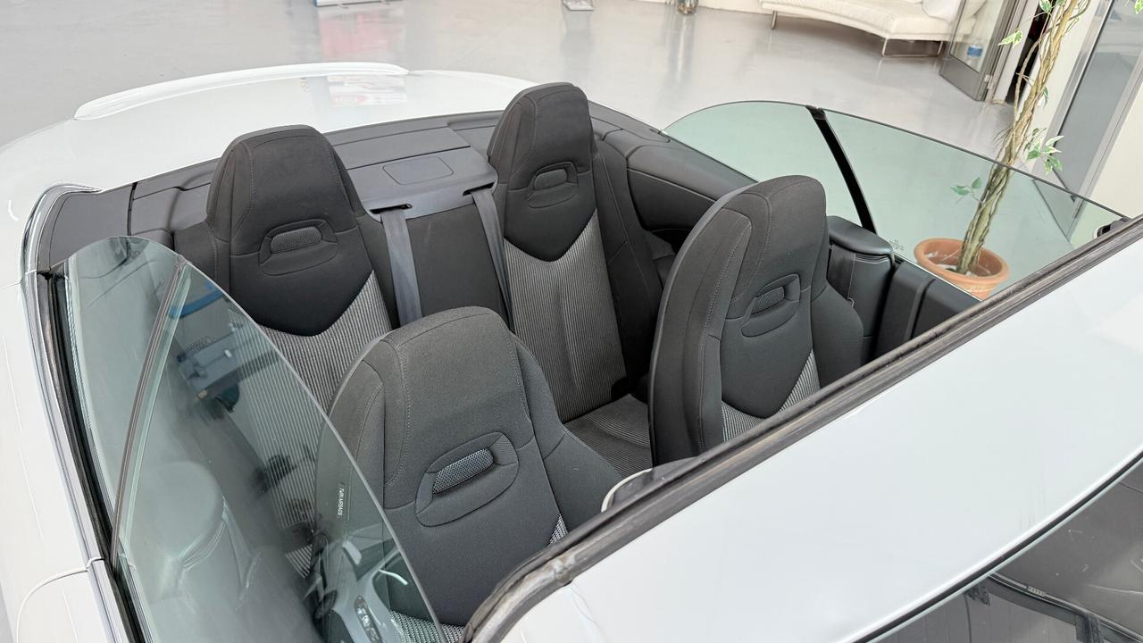 Peugeot 308 1.6 e-HDi 112CV Stop&Start CC Allure