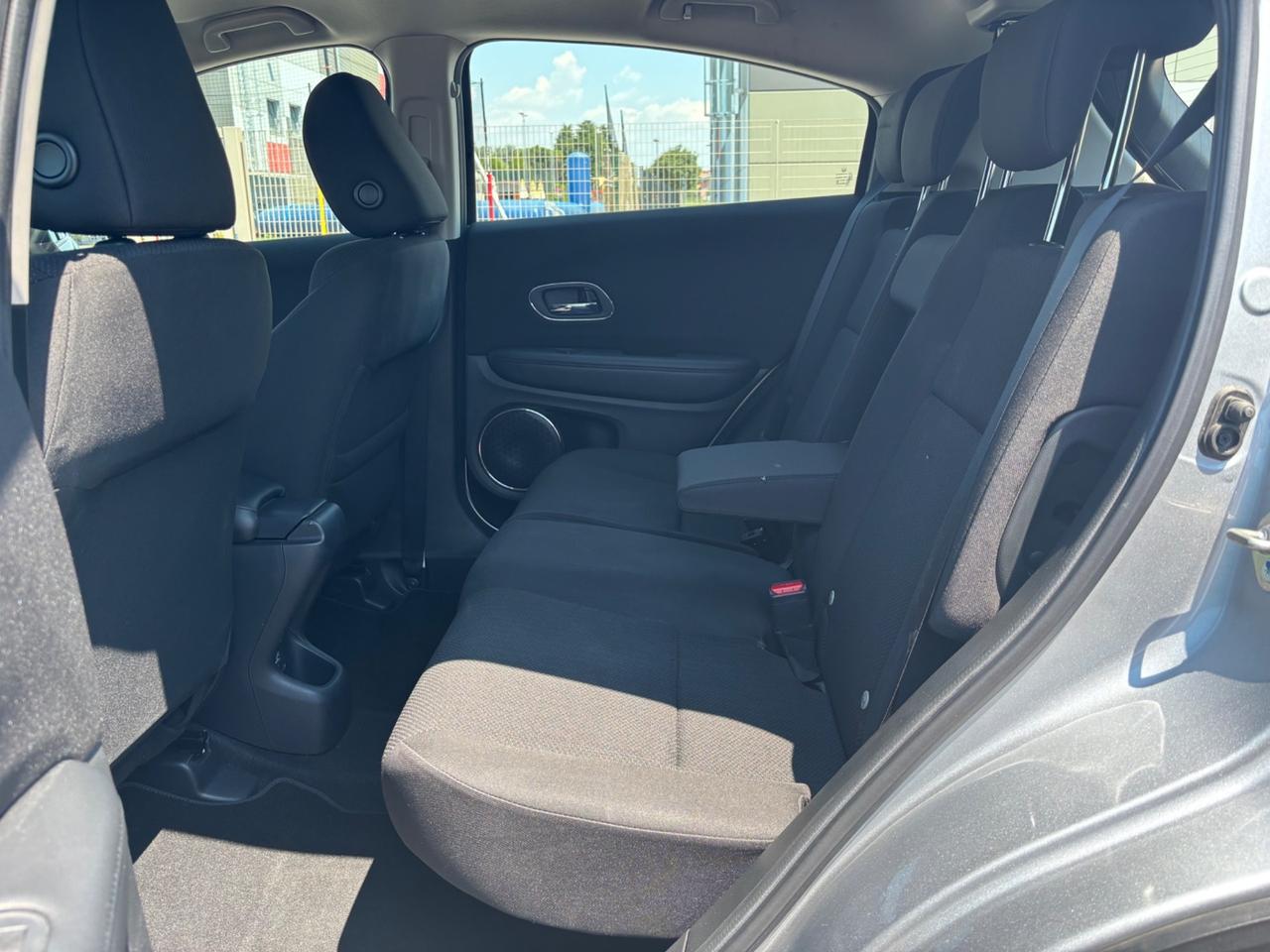 Honda HR-V 1.5 i-VTEC CVT SOLO 30 MILA KM, UNI PRO