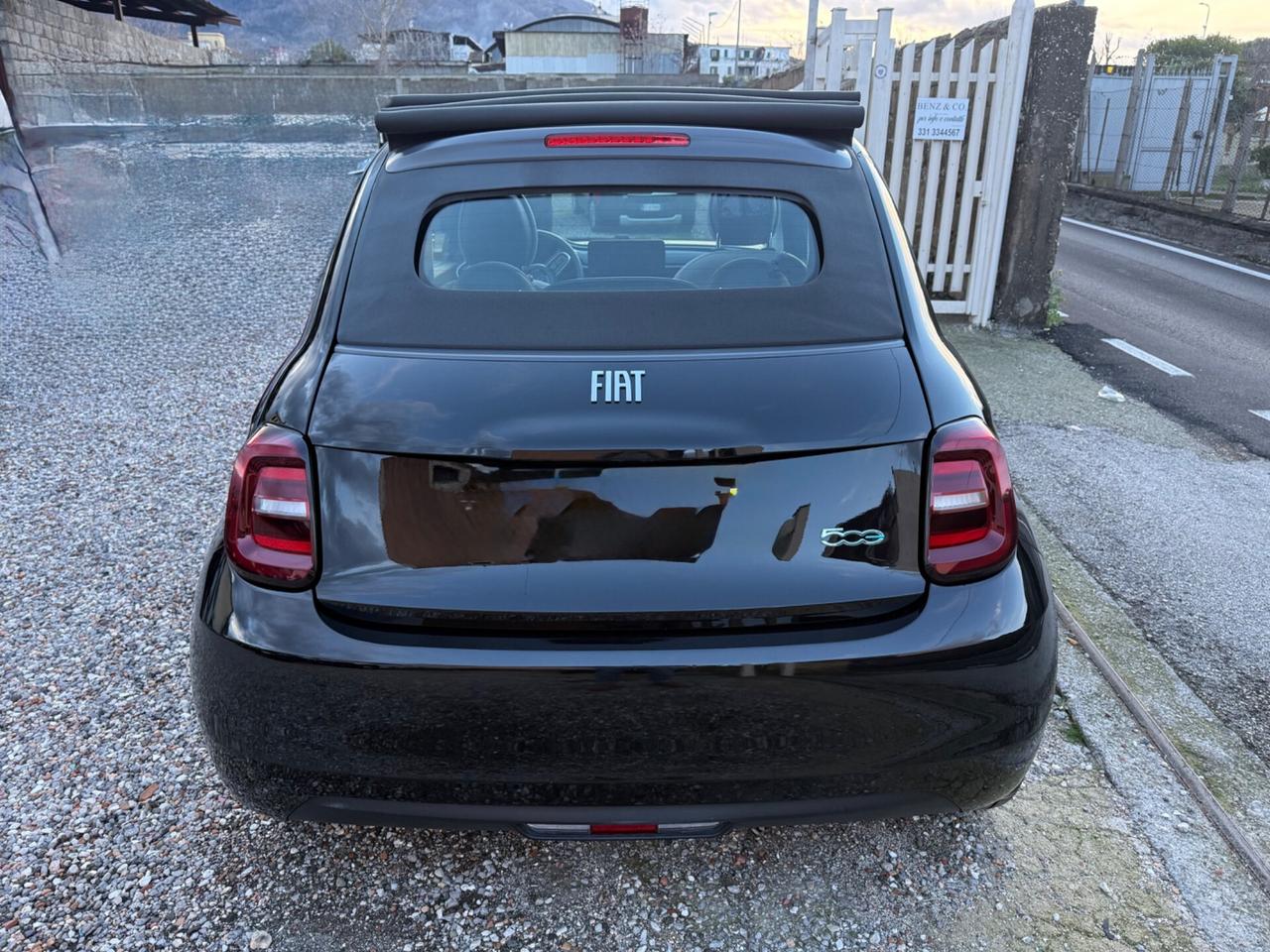 Fiat 500e Cabrio 42 kWh LA PRIMA (Soh 100%)