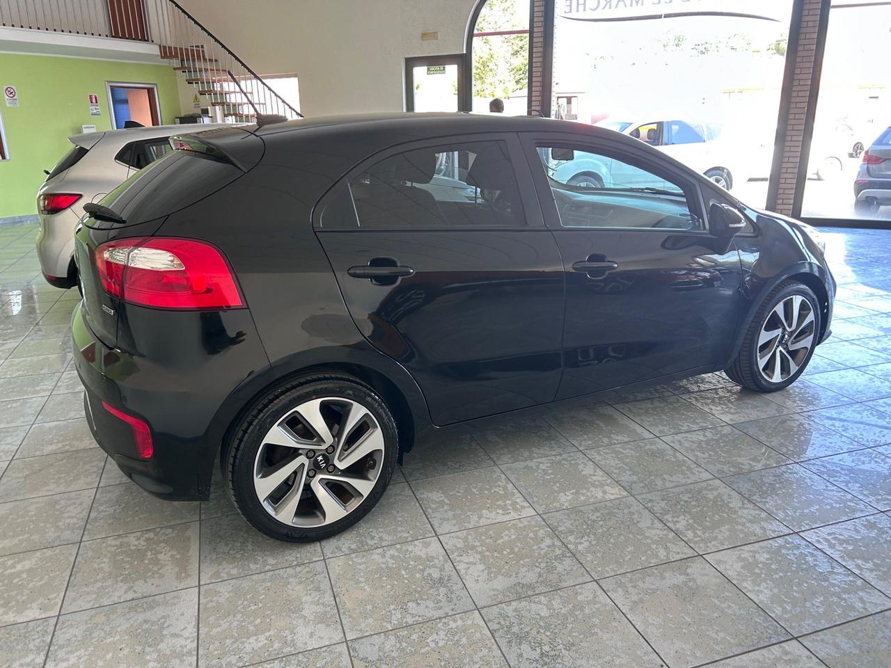 Kia Rio 1.4 CRDi 90CV 5 porte Cool