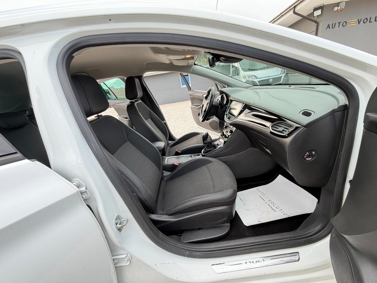 Opel Astra 1.6 CDTi 136 cv Sports Tourer 64.441 km