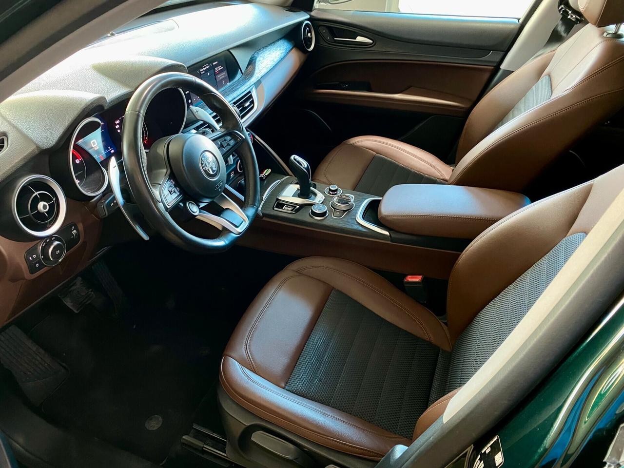 Alfa Romeo Stelvio 2.2 Turbodiesel 190 CV AT8 Q4 Executive-2021