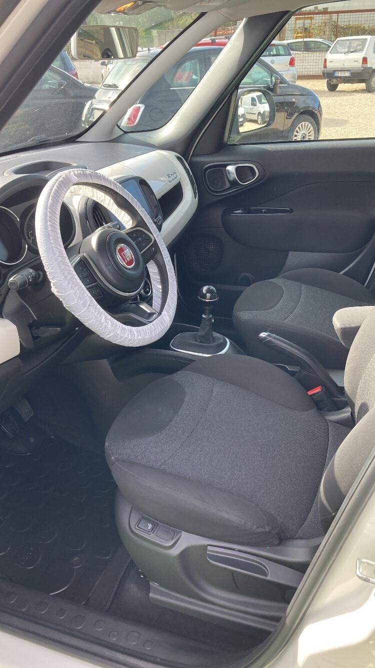Fiat 500L 1.3 MJT 95 CV NAV 10"