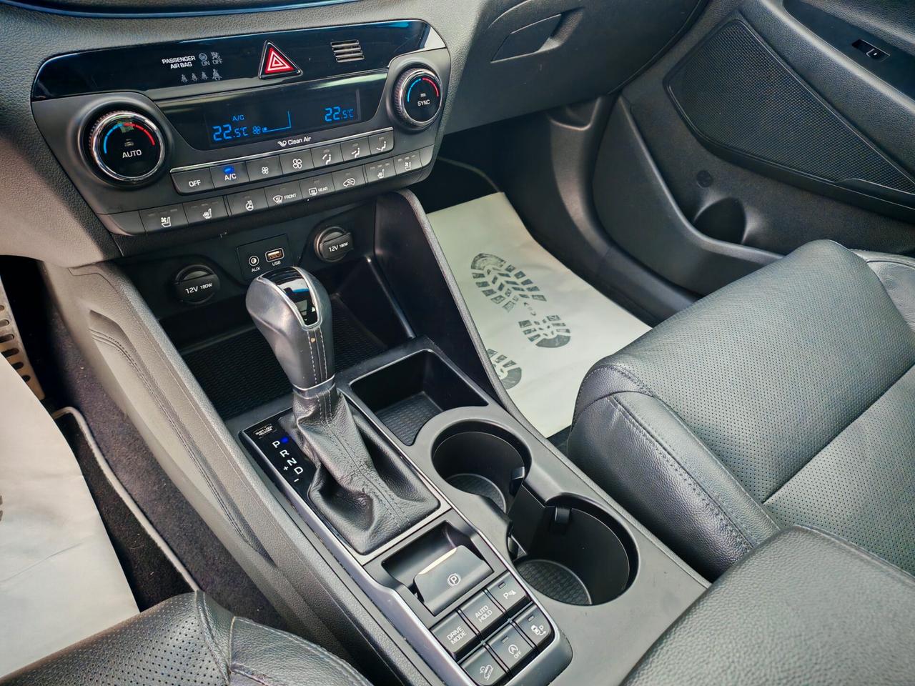 Hyundai Tucson 1.7 CRDi Tetto Pelle navig cam