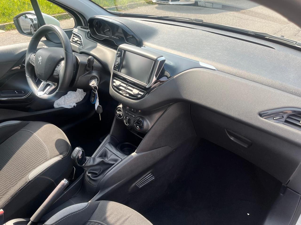 Peugeot 208 PureTech 82 5 porte Active