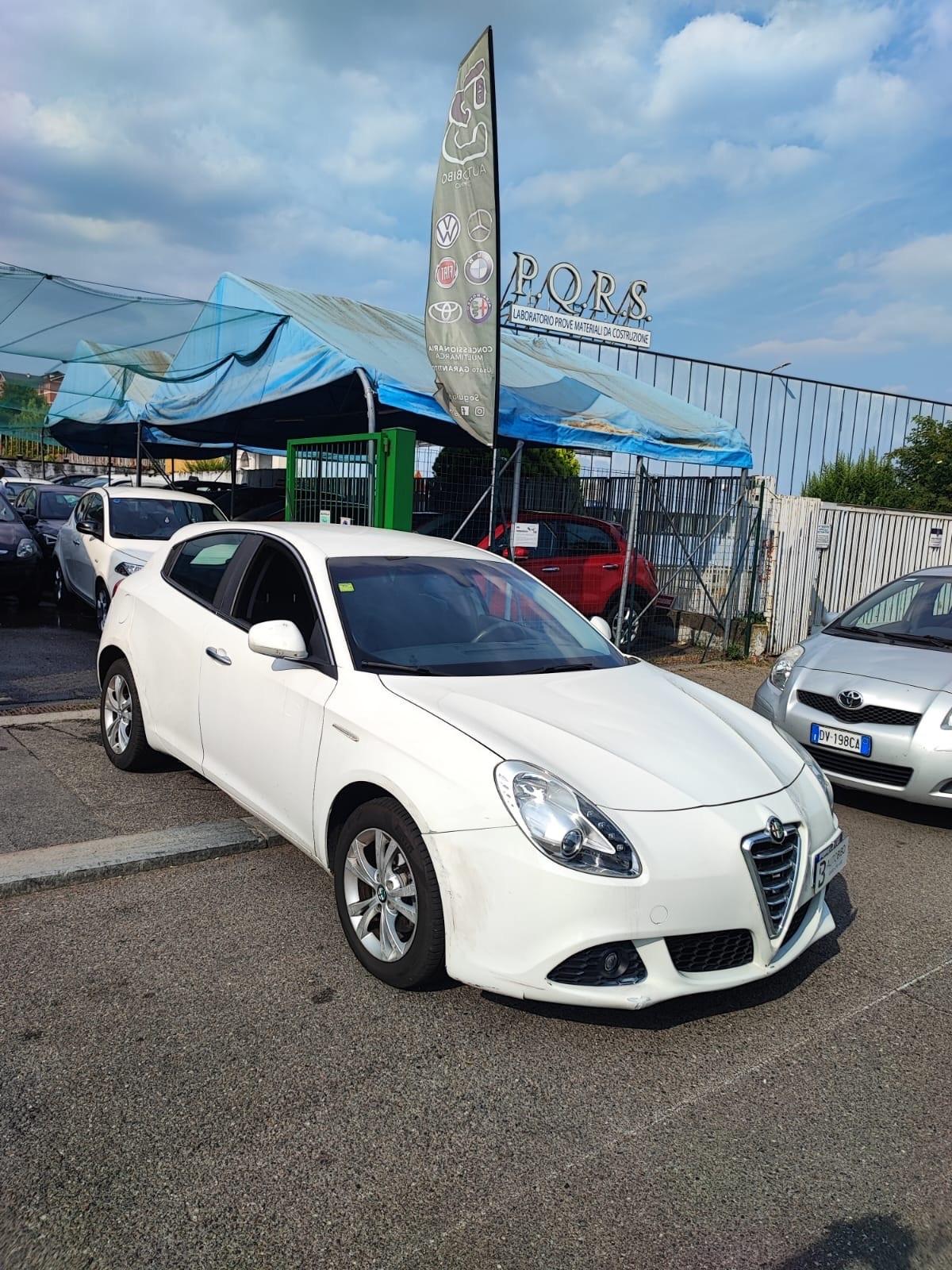 Alfa Romeo Giulietta 1.6 JTDm-2 105 CV Distinctive