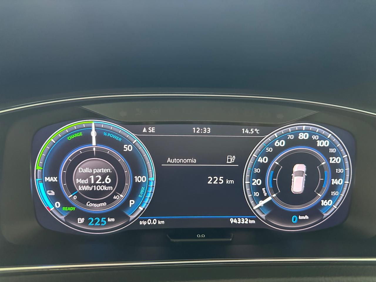 Volkswagen Golf e-Golf 136 CV full elettric